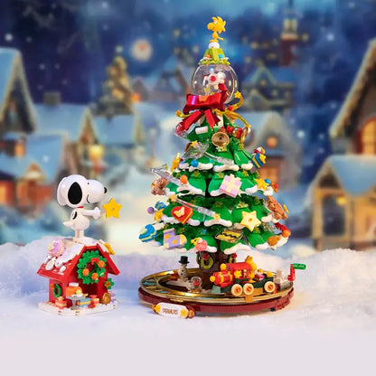 Snoopy Christmas Tree