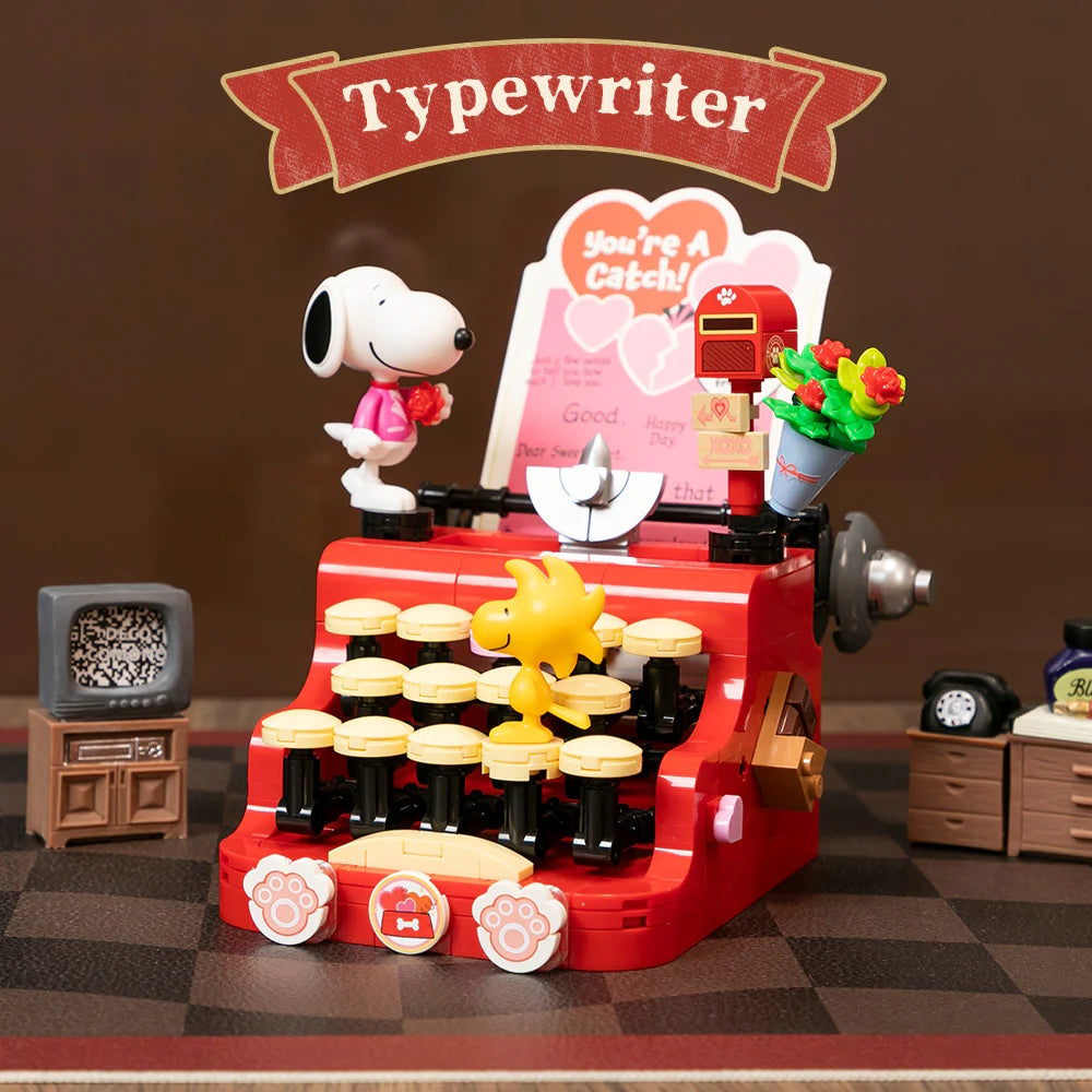 Snoopy Typewriter